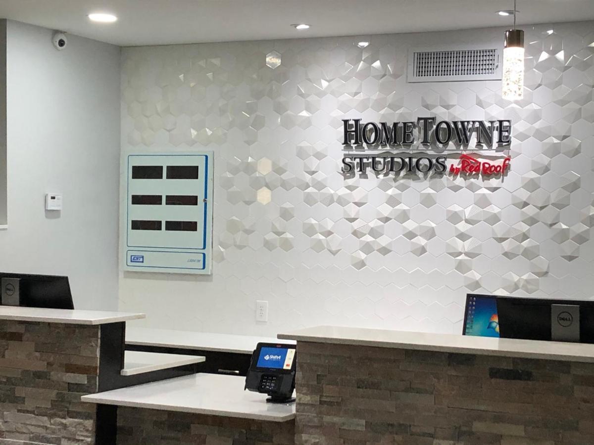 Hometowne Studios By Red Roof San Antonio E - Frost Bank Center מראה חיצוני תמונה